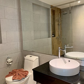 Deluxe Room With Pool Viewalt=